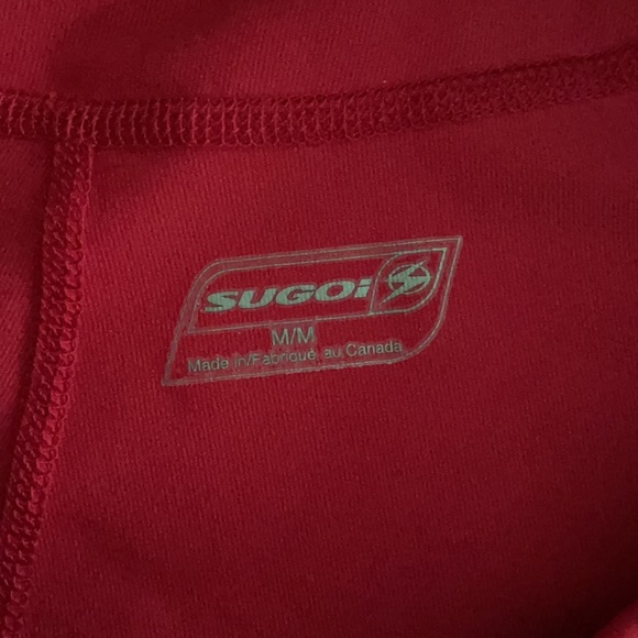 New without tags Sugoi athletic shorts - Picture 3 of 3